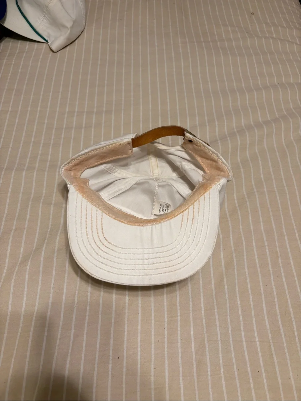 76 Racing Gasoline White Racing Hat - Picture 2 of 2
